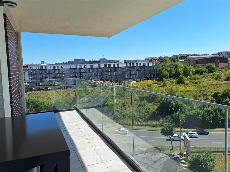 2 camere l Superfinisat l Str.Frunzisului l Parcare