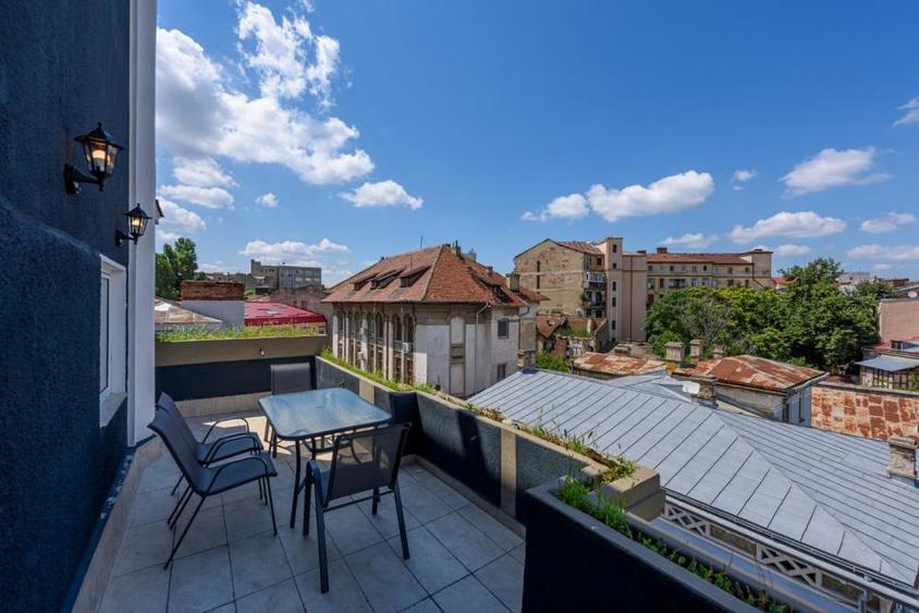 Apt. 2 camere C.F. Robescu 2 – zona Hristo Botev