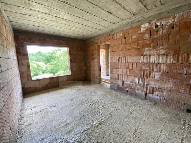 Casa familiala la rosu in suprafat utila de 199 mp si 400 mp teren