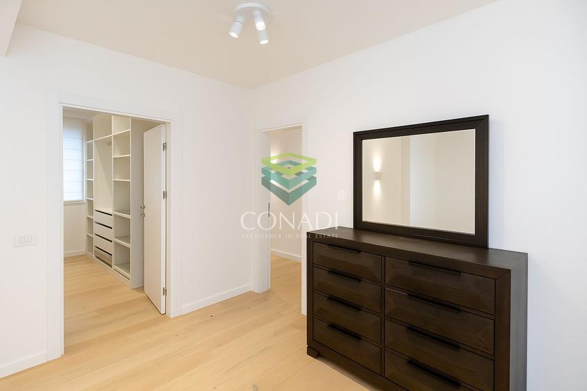 Vila spațioasa si elegantă în Corbeanca – 9 camere, 5 băi, mobilată