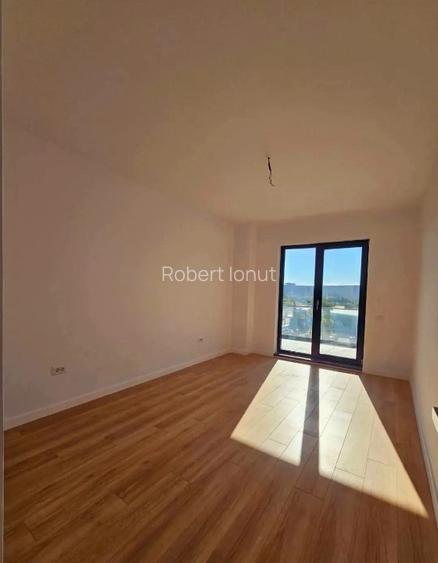 NOU 2 CAMERE - 70 MP - Etaj 2/4 - PRIMUL PROPRIETAR 2026