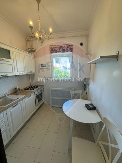 Locuiește lângă English Park! 2 camere, AC, centrală proprie - 11