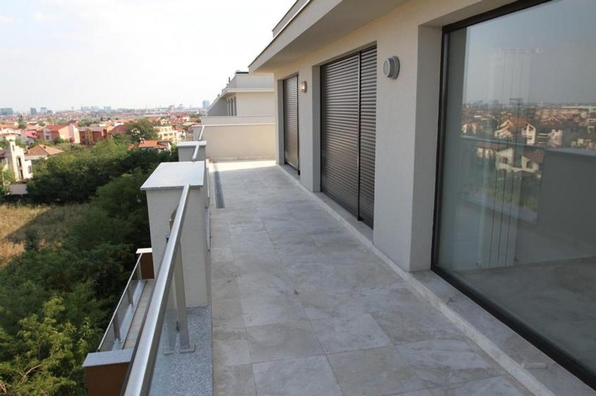 Iancu Nicolae/Carina Residence/ Apartament-Penthouse cu 4 camere/Parcare/