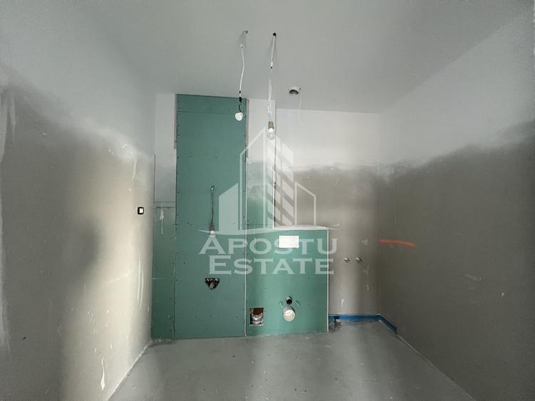 DE VANZARE Apartament 3 camere cu pozitie excelenta