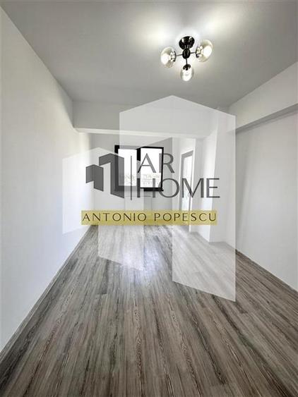 Vanzare apartament 3 camere, bloc 2010, Ploiesti, zona Centrala