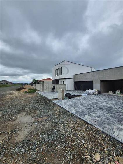 CASA INDIVIDUALA - GARAJ - MOSNITA NOUA - PROIECT DEOSEBIT