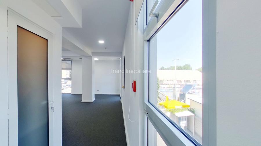 Birou modern de 38 mp lângă Consiliul Județean Arad - 2