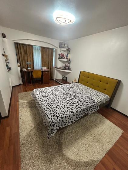 Apartament renovat si spatios Nae Leonard