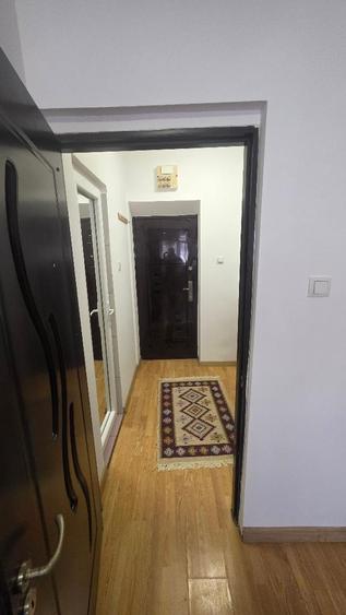 Garsoniera Zona CET