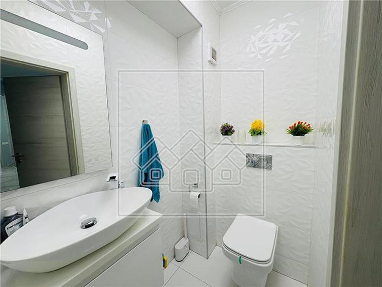 Ap cu 3 camere mobilat si utilat, 80 mp utili - Turnisor