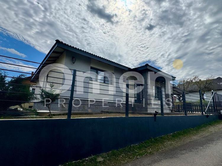 Casă nouă pe un nivel + teren 1450 mp | foișor rustic | Satu Nou de Sus