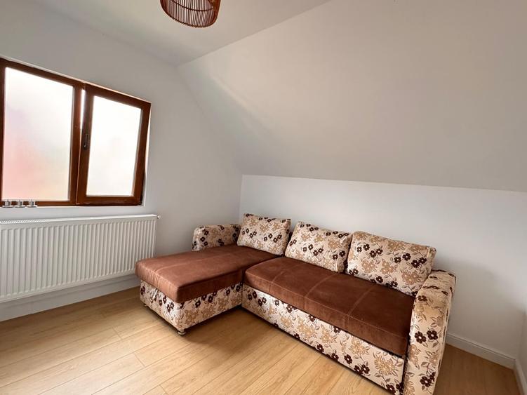 Apartament 3 camere de vânzare în Sinaia – Zona Platou Izvor