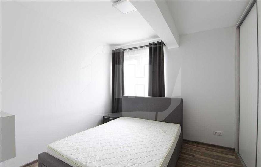 Apartament 3 camere bloc nou, zona Vivo