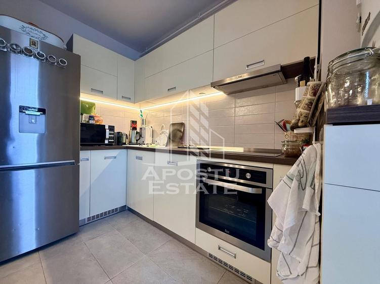 Apartament cu 2 camere, de vanzare, Zona Aradului, Timisoara