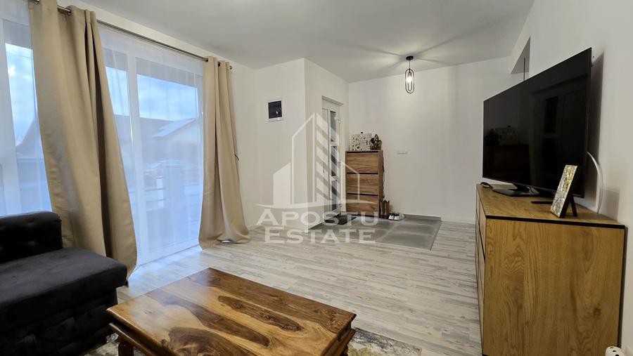Duplex mobilat de vanzare, 3 camere si 2 bai, Mosnita Veche