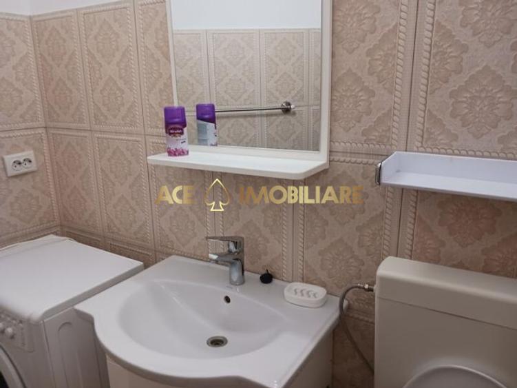 3 Camere de inchiriat | Unirii | Centrala | Parcare |