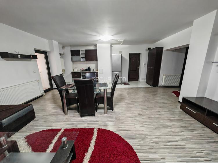 2 camere decomandate, Impecabil, et.1, St.cel Mare - 2