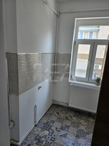 2 camere, Vitan Mall, et. 1, centrală, inst. schimb., 59 mp, renovat