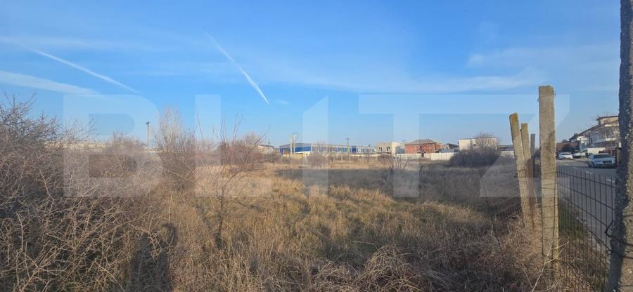 Teren intravilan, 4567 mp, front 80 metri liniari, zona Ford