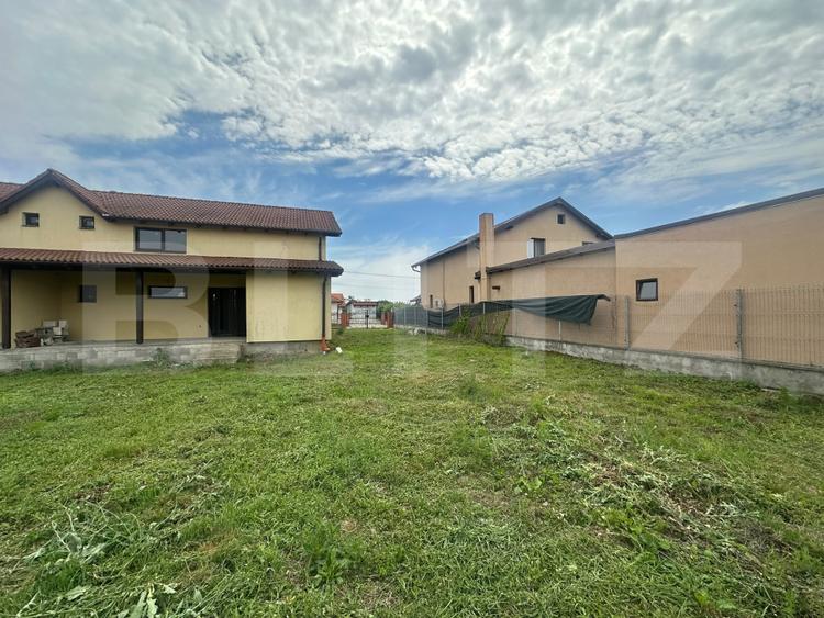 Casa tip duplex, 96 mp, zona Dorolt