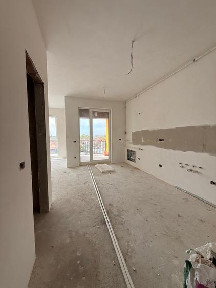 Apartamente 1-2 sau mansarda, suprafete 40-60mp, Complex rezidential Comision 0