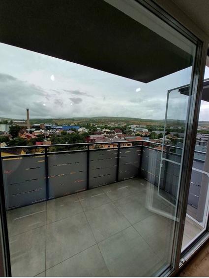 Apartament 2 camere, finisat, 43 mp, balcon, zona Campina