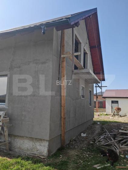 Casă de vânzare Tărlungeni – 5 camere, teren, garaj, intabulată - 2