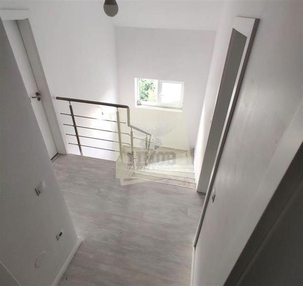 Casa individuala cu 4 camere in zona Bavaria