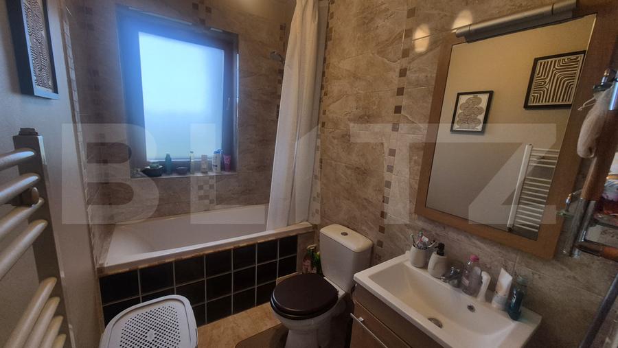 Apartament cu 3 camere de vanzare, 51,74 mp, zona Semicentrala