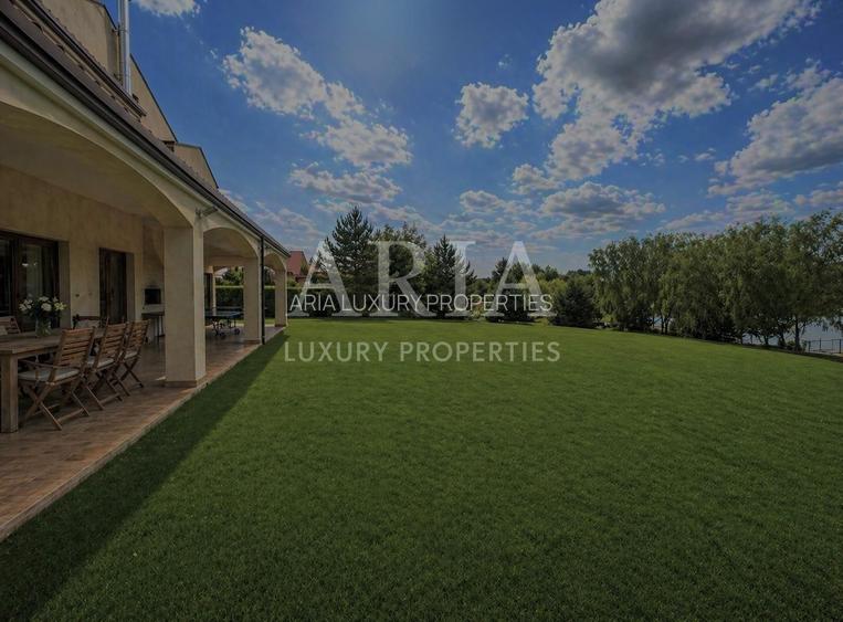 SNAGOV VILA | 36m DESCHIDERE LA LAC | PONTON 250mp | JACUZZI | SPA | BOWLING - 24
