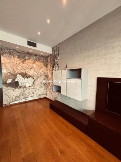 Apartament cu vedere panoramică spre lacul Floreasca si Herastrau