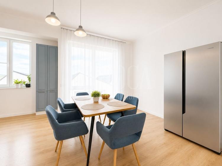 Casa 4 camere de vanzare in Floresti