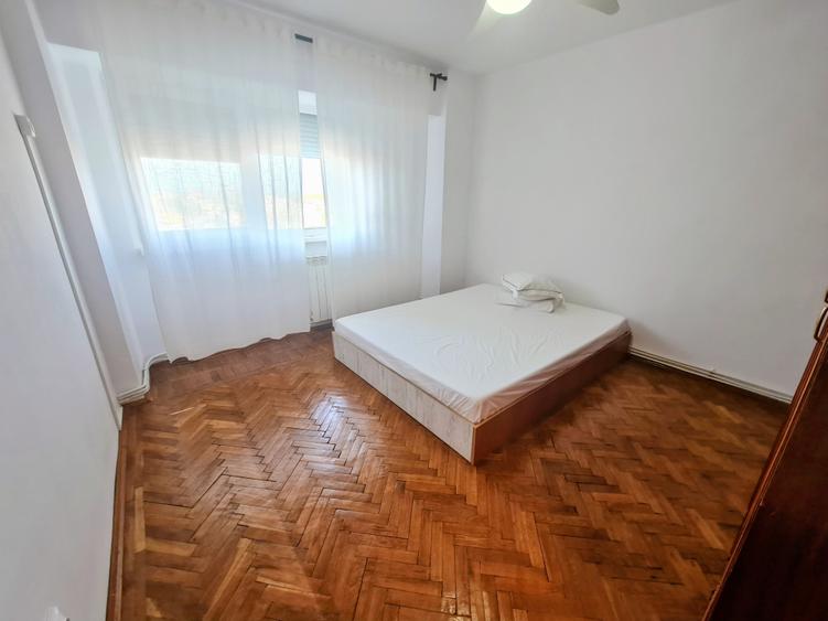 Apartament 2 camere Bd Independentei sup 69 mp