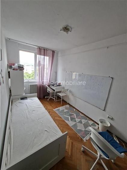 Vanzare apartament 3 camere Grigorescu zona Coloane, Cluj-Napoca