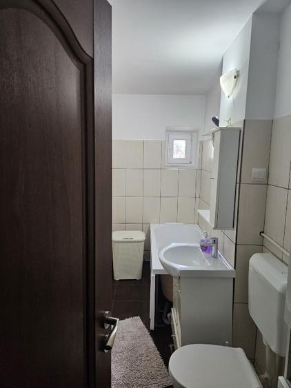 Apartament 2 camere/ 4/4 / Zona Sud