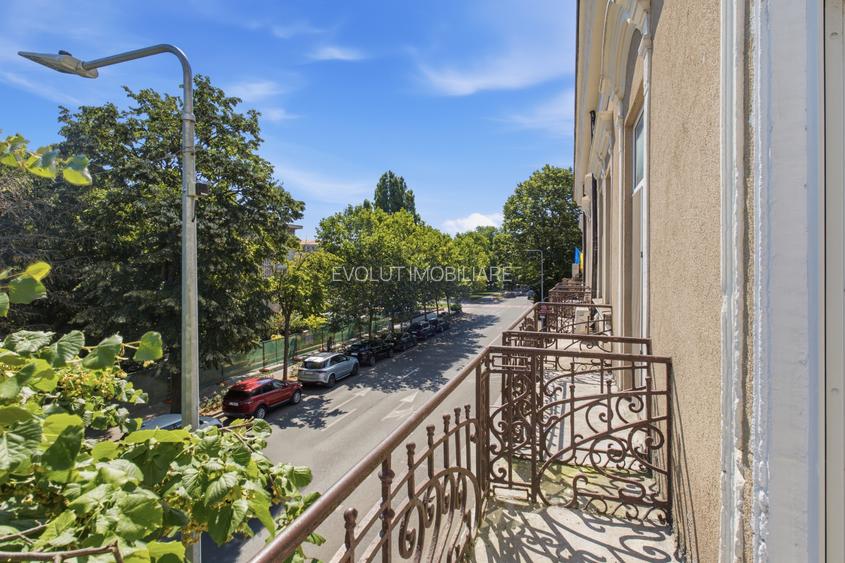 Bulevard Tomis cladire in zona ultracentrala cu potential de investitie - 4