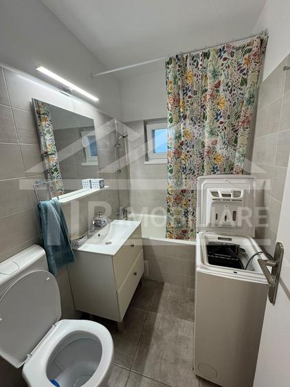 Apartament cu 2 camere, 50 mp, decomandat, Zona Semicentrala