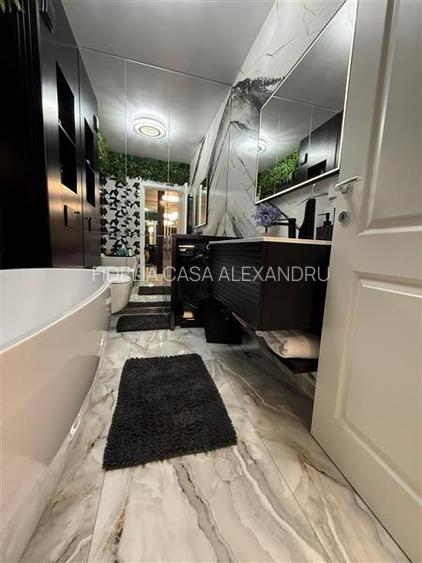 EXCLUSIVITATE! Apartament 2 Camere Decomandat, 79 mp, Loc de Parcare Inclus, Mob - 16