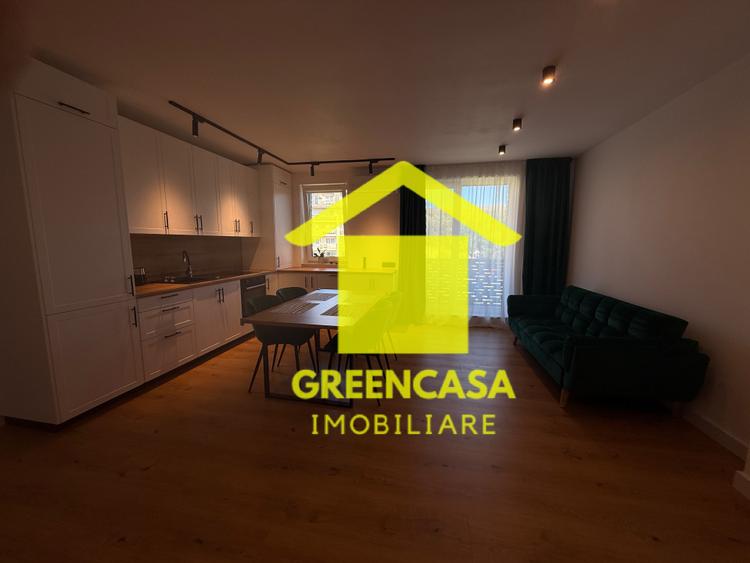 Apartament 4 camere , 90 mp , 2 parcări subterane