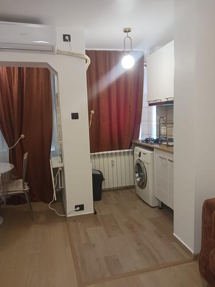Dristor, garsoniera, 6 min metrou, BOILER, prima inchiriere