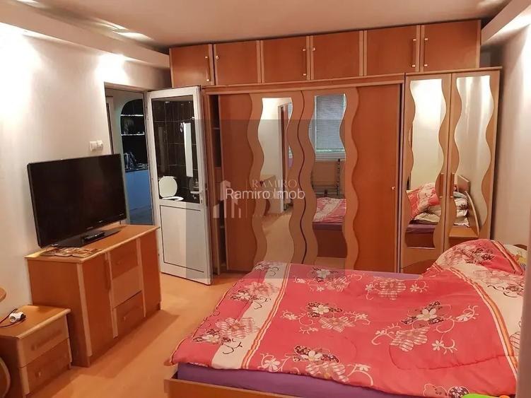 Apartament 3 camere decomandat Drumul Taberei - 6