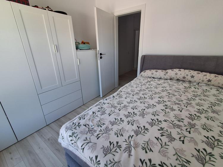 Duplex cochet cu 220 mp curte si garaj in Iris zona Voronet