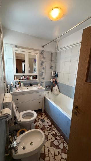 Apartament deosebit 4 camere zona Sala Radio - Cismigiu