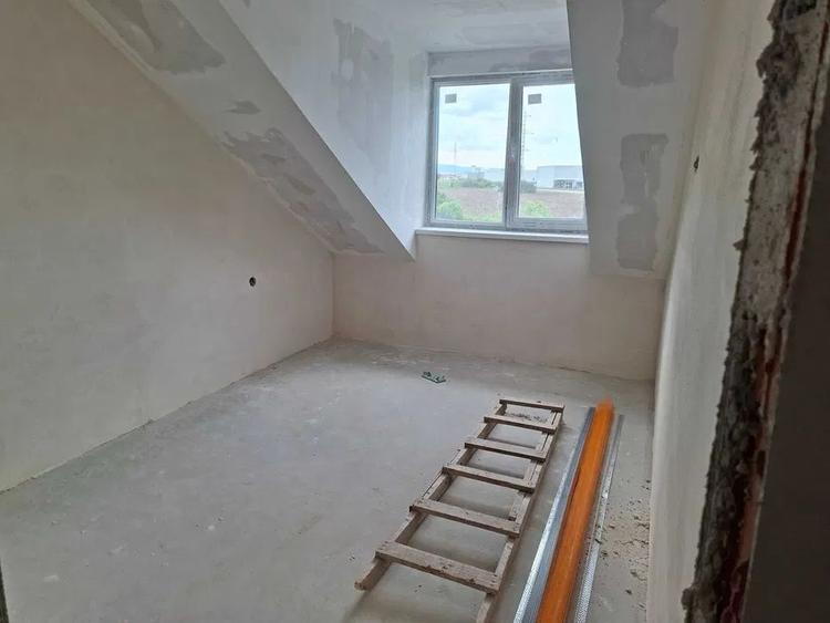 NOU Apartament 4 cam. 76mp- LA CHEIE, zona Turnisor !