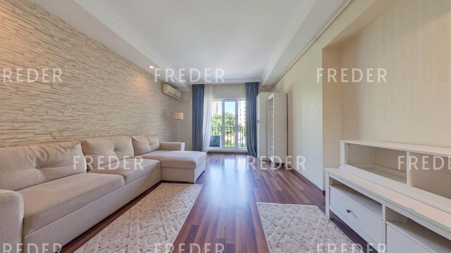 Vânzare Apartament 2 Camere – Vedere la Piscină | Parcare Înclusă
