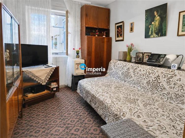 Apartament 2 camere in Podu Ros, etaj 1, bloc fara risc seismic