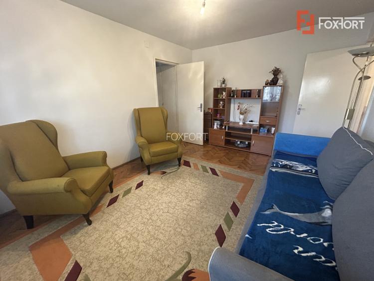 Apartament cu 3 camere de vanzare - Girocului - 8
