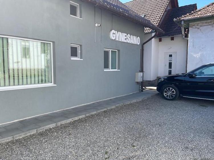Sovata ,clinică  medicală de vânzare, complect mobilat,utilat ,  funcțională