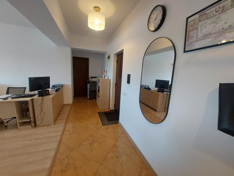Apartament spatios in bloc nou