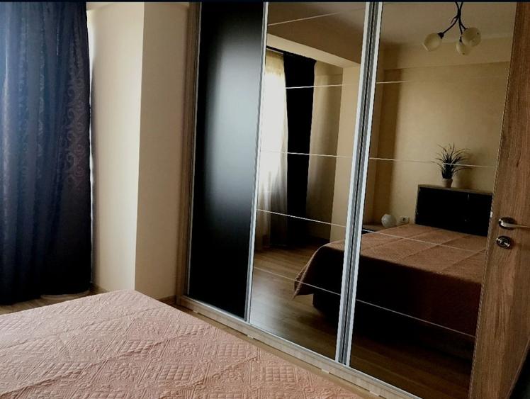 Apartament mobilat,utilat,termen lung